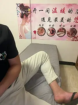 qujing002 online show from 07/04/26, 02:10