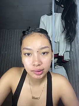Snapshot of sandarabae chatting on 06/19/26, 03:18 sandarabae online show from 06/19/26, 03:18