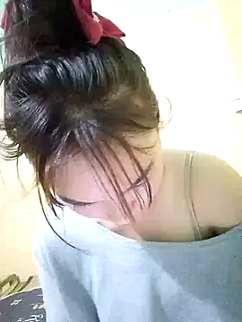 Snapshot of Voiva11 chatting on 07/25/26, 03:58 Voiva11 online show from 07/25/26, 03:58