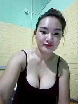 Snapshot of Voiva11 chatting on 07/01/26, 11:49 Voiva11 online show from 07/01/26, 11:49