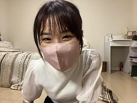 Snapshot of Sakura_Mochi38 chatting on 07/18/26, 11:41 Sakura Mochi38 online show from 07/18/26, 11:41