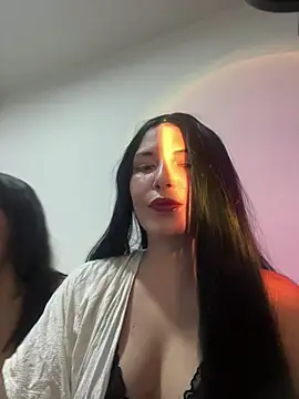 julybri online show from 06/11/26, 02:11