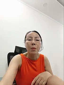 Snapshot of Fanritar chatting on 07/07/26, 06:47 Fanritar online show from 07/07/26, 06:47