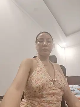 Snapshot of Fanritar chatting on 06/17/26, 03:11 Fanritar online show from 06/17/26, 03:11