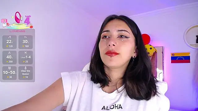 Camiila  1 online show from 07/09/26, 12:15