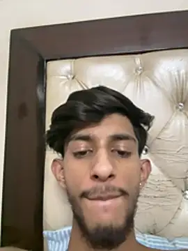 ronnnnn718 online show from 06/20/26, 12:32