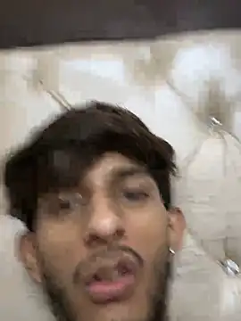 ronnnnn718 online show from 08/01/26, 11:08