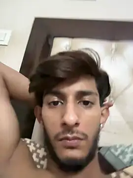 ronnnnn718 online show from 07/23/26, 06:59