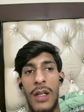 ronnnnn718 online show from 06/13/26, 01:53