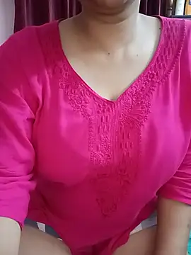 divya-222 online show from 06/14/26, 03:35