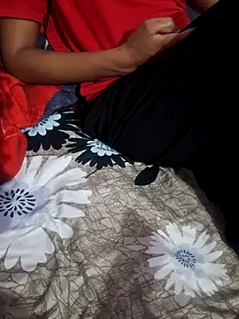 Snapshot of desi_divya09 chatting on 06/11/26, 07:00 desi divya09 online show from 06/11/26, 07:00