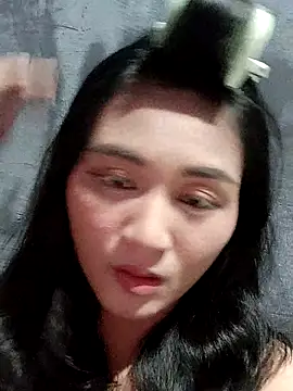 Snapshot of Rayya_4yy chatting on 06/20/26, 10:20 Rayya 4yy online show from 06/20/26, 10:20