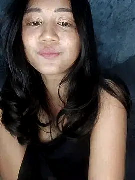 Snapshot of Rayya_4yy chatting on 07/06/26, 01:40 Rayya 4yy online show from 07/06/26, 01:40