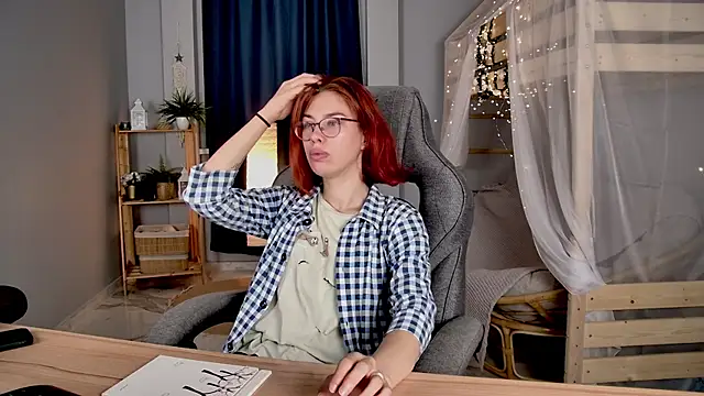 SeraphineDuskryn online show from 07/21/26, 08:48