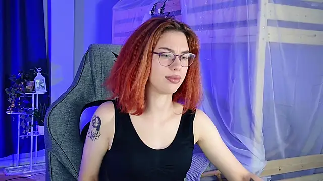 SeraphineDuskryn online show from 08/04/26, 08:35