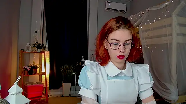 SeraphineDuskryn online show from 08/01/26, 05:22