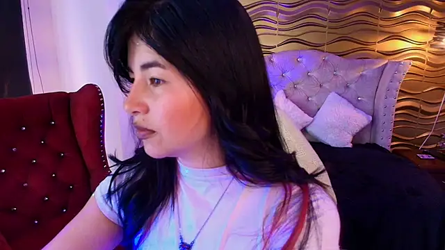  Ninaharpper online show from 07/21/26, 12:39