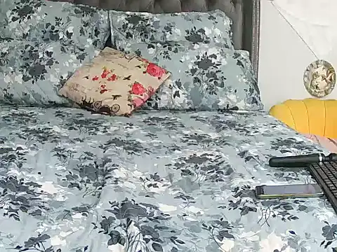 CurvyAssXxX21 online show from 06/28/26, 02:34