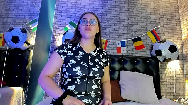 Apolonia eros online show from 07/10/26, 03:17