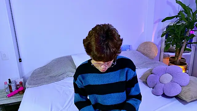 Samy Twink online show from 06/30/26, 01:38