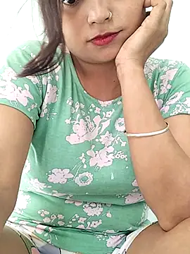 Snapshot of Missridhi chatting on 07/07/26, 07:45 Missridhi online show from 07/07/26, 07:45