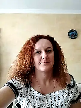 KarinaFlower99 online show from 06/14/26, 07:09