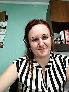 KarinaFlower99 online show from 07/14/26, 12:44