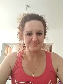 KarinaFlower99 online show from 06/16/26, 04:18