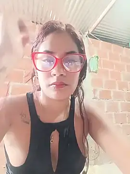 dulce amber21 online show from 06/25/26, 12:21