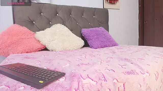 Isabella nastyy online show from 07/17/26, 03:20
