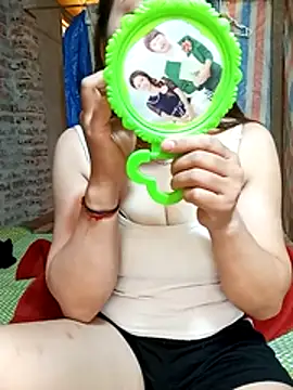 Snapshot of Chery99X chatting on 07/16/26, 04:42 Chery99X online show from 07/16/26, 04:42