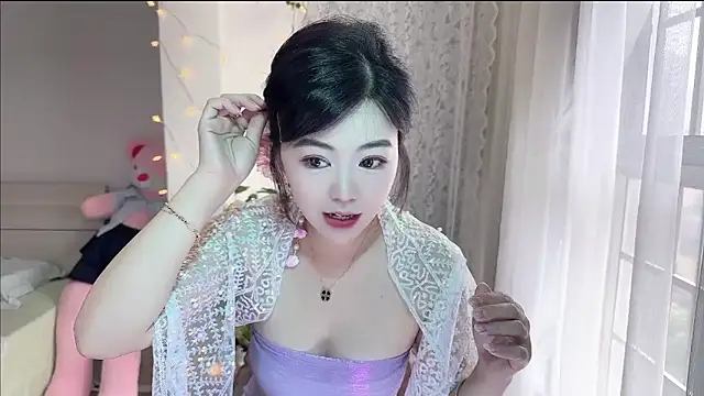 inlkitten online show from 06/19/26, 08:09