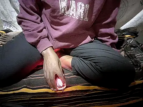 hornygirl254 online show from 06/12/26, 04:10