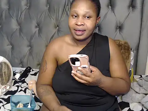 Loyal Alisha online show from 07/12/26, 03:35