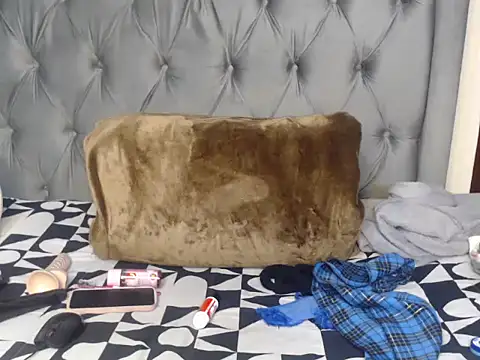 Loyal Alisha online show from 07/11/26, 03:18