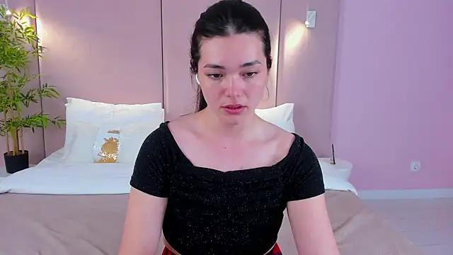 MaddieMeyer online show from 07/07/26, 07:23