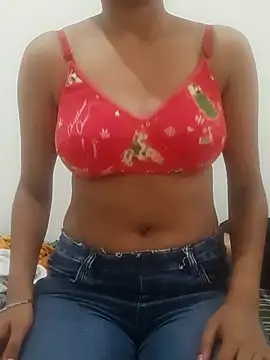 Riya5677 online show from 06/18/26, 03:16