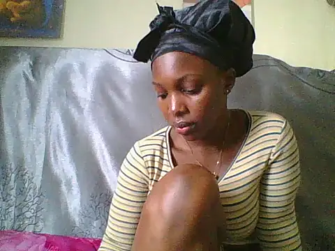 Lianah Pesh online show from 07/08/26, 10:05