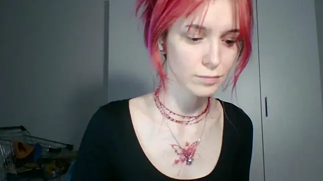 KayleneWesterberg online show from 06/18/26, 03:17