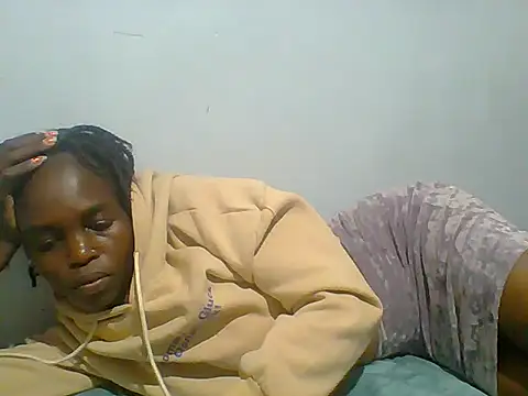 fancyfancy1 online show from 06/12/26, 08:39