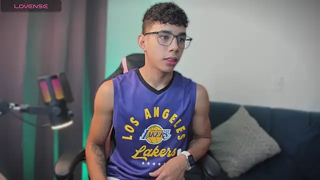 andy cute22 online show from 07/18/26, 04:15