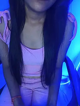 Snapshot of Swati_00 chatting on 06/13/26, 10:02 Swati 00 online show from 06/13/26, 10:02