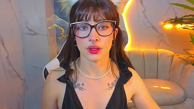Snapshot of Lily_Tx chatting on 06/16/26, 07:36 Lily Tx online show from 06/16/26, 07:36