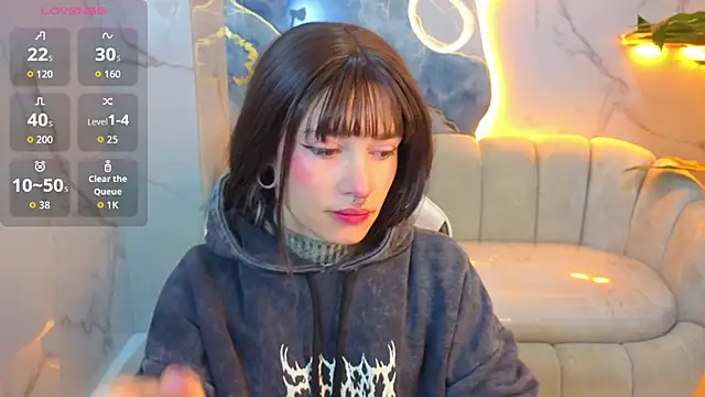 Snapshot of Lily_Tx chatting on 07/28/26, 12:34 Lily Tx online show from 07/28/26, 12:34