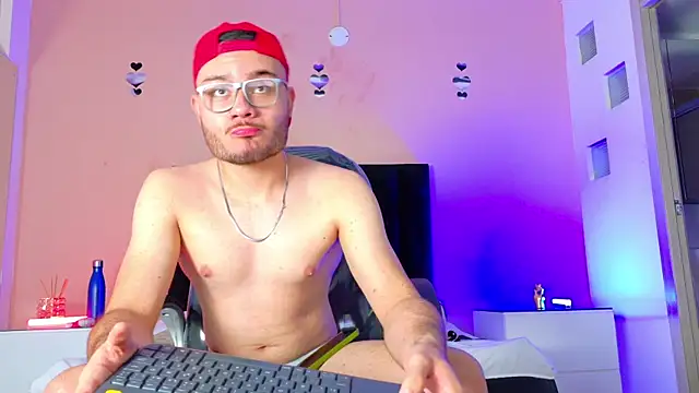 Snapshot of Matia_Zelvya chatting on 07/22/26, 11:45 Matia Zelvya online show from 07/22/26, 11:45