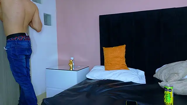 Snapshot of Matia_Zelvya chatting on 07/08/26, 12:28 Matia Zelvya online show from 07/08/26, 12:28