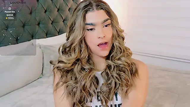 Scarlethvhonparker online show from 10/07/25, 01:06