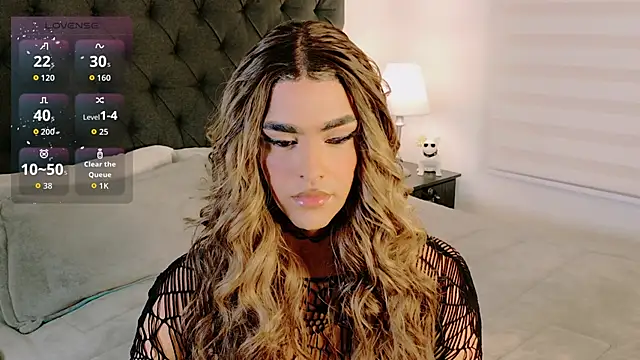 Scarlethvhonparker online show from 04/12/26, 11:41