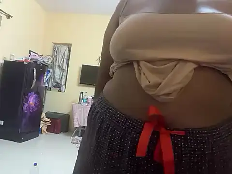 TamilRosy10 online show from 06/12/26, 03:43