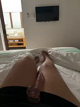 NiaBeurette online show from 06/11/26, 07:22